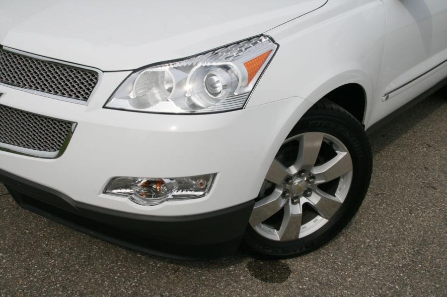  Chevrolet Traverse 2009 года  (фото 44 из 88)